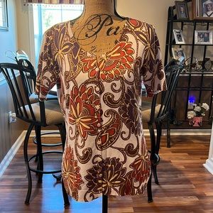 Size medium short sleeve floral print button up cardigan